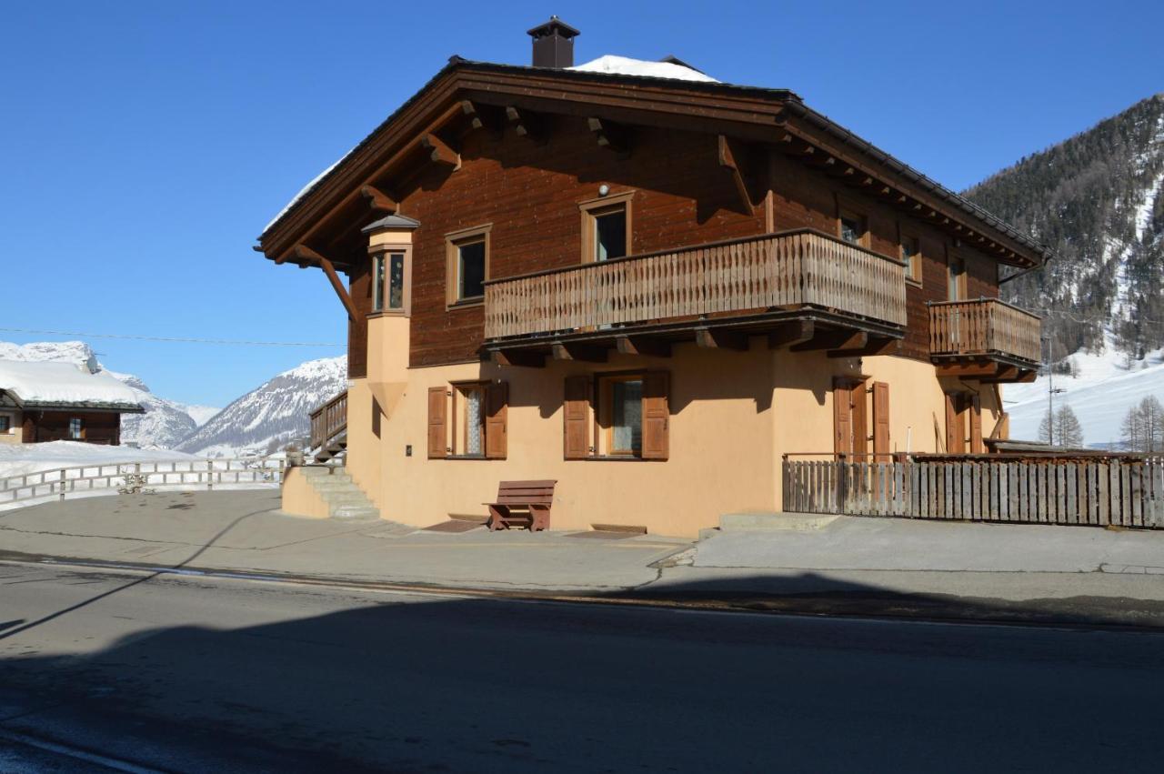 Chalet Aura Livigno Buitenkant foto